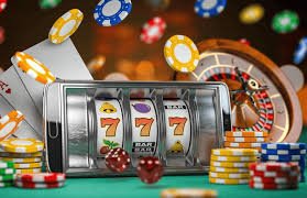 Slot tournament brackets and leaderboard display